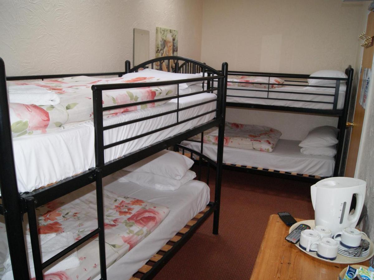Betty Cottles Inn Okehampton Esterno foto